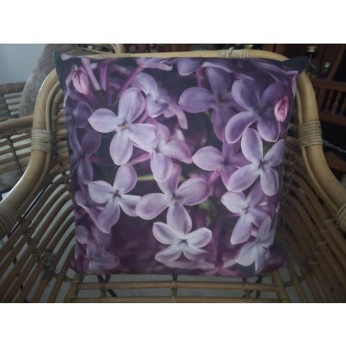 Kissen LILAC; 45 x 45 cm