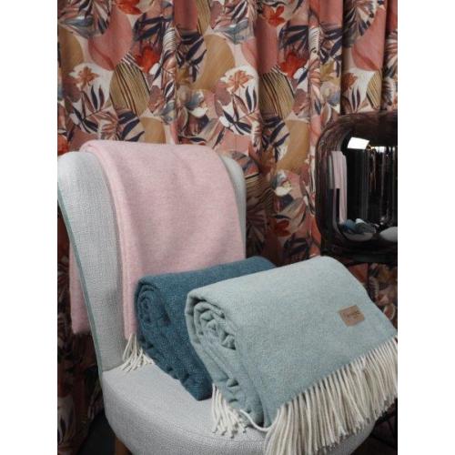 Plaid Verona; Größe: 130 x 200 cm; Salbei