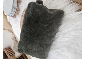 Kulturbeutel aus Kunstfell; 23 x 36 cm; Emerald Grün