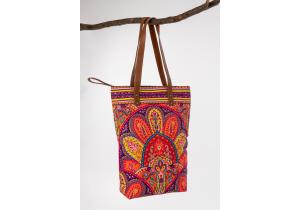 Canvas Bag; Motiv: Paisley; Farbe: Orange / Gelb; ca. 34,5 x 41,5 cm